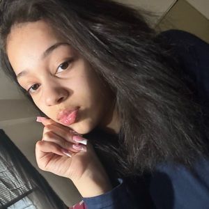 Meet your Posher, Ari